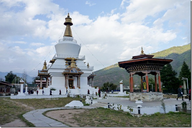 101119_P1030370_Bhutan, Thimphu, Memorial Chorten, Außensansicht