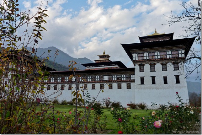 101119_P1030386_Bhutan, Thimphu, Trashi Chhoe Dzong, Außensansicht