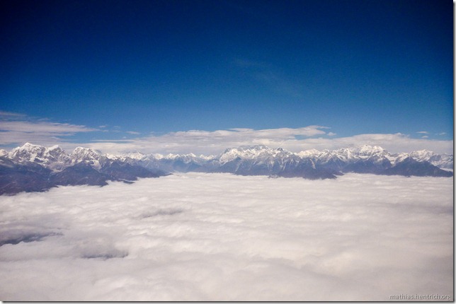 101122_P1030659_zwischen Bhutan und Nepal, im Flugzeug, Himalaya, Gebirge